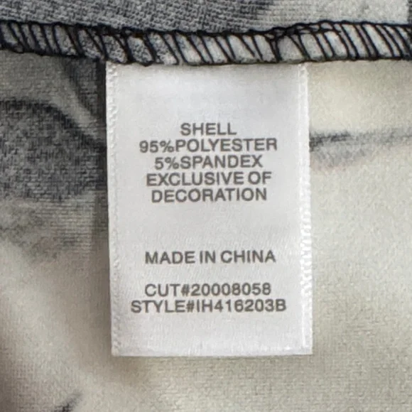 Premier Amour Chic Black Floral Midi Dress with Bell Sleeves Size 6 - Picture 12 of 13